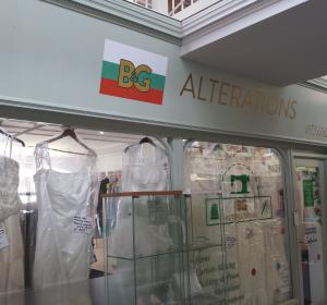 B&G ALTERATIONS   →